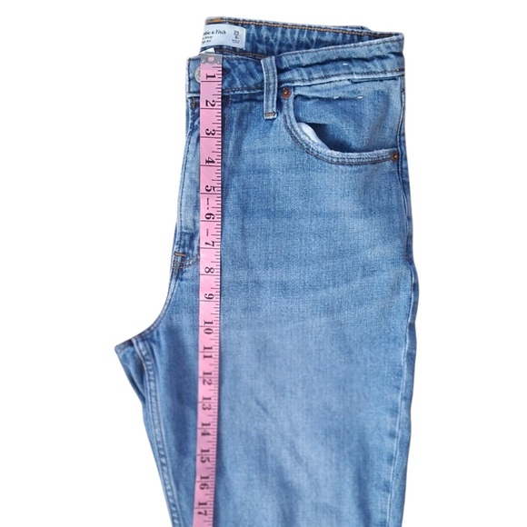 Abercrombie & Fitch Curve Love The Skinny High Rise Jeans Sz 29/8R Light Wash - Picture 6 of 12